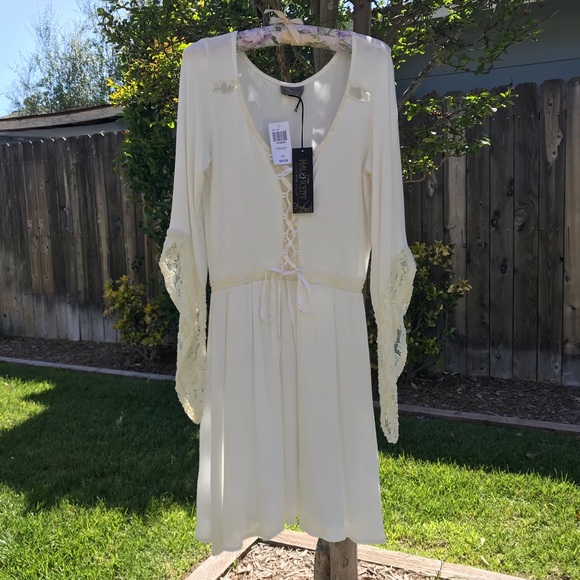 Disney Maleficient Aurora Tie Up Bell Sleeve Dress - Picture 4 of 8